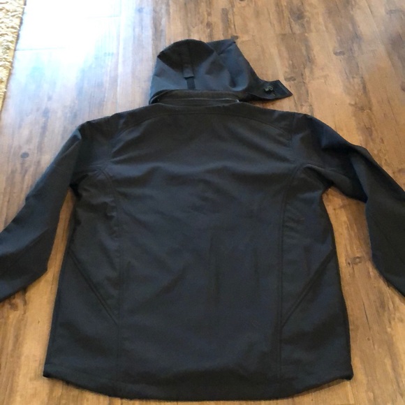 Soft shell Tech Jacket - Picture 6 of 7